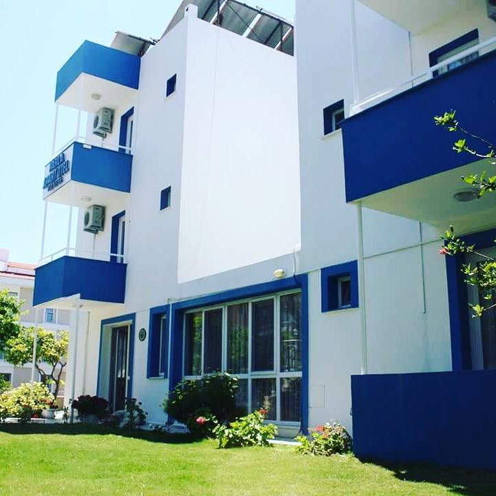 Çeşme Parla Apart Hotel מראה חיצוני תמונה