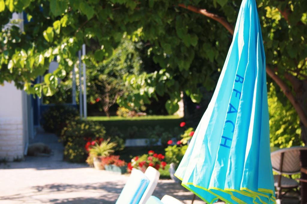 Çeşme Parla Apart Hotel מראה חיצוני תמונה