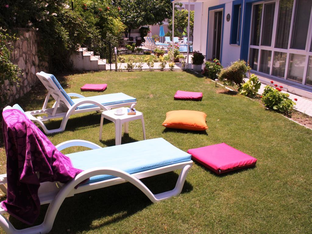 Çeşme Parla Apart Hotel מראה חיצוני תמונה