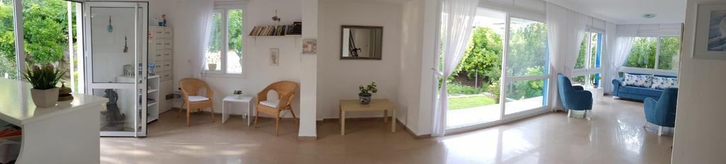 Çeşme Parla Apart Hotel מראה חיצוני תמונה